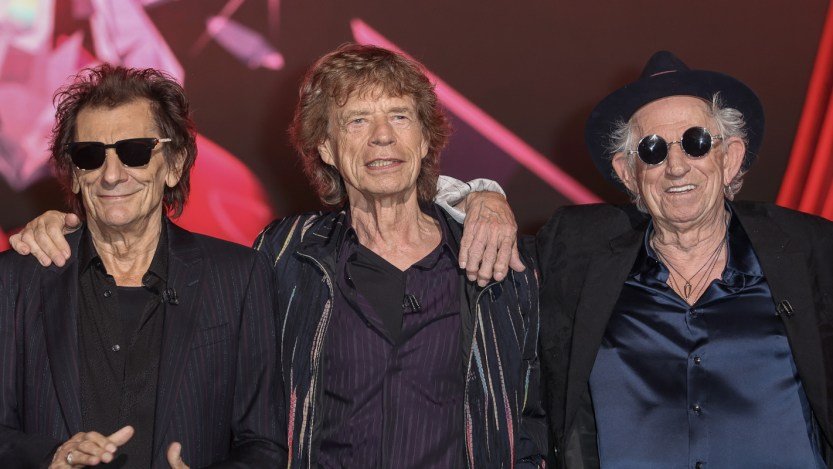 Aerosmith's Joe Perry, The Rolling Stones' Ronnie Wood Join