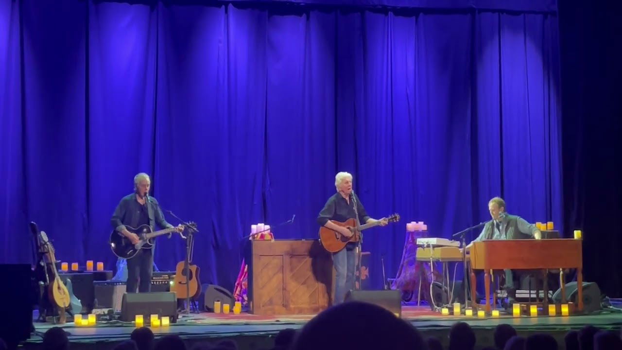 Graham Nash Setlist Delivers 60 Years of His Songs and Stories 100.9